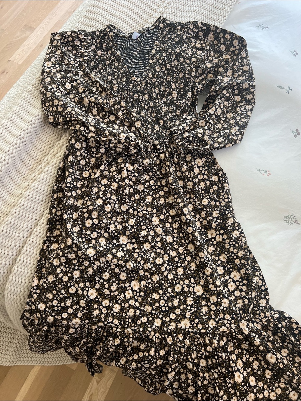 Old Navy Black Floral Long Sleeve Midi Dress
